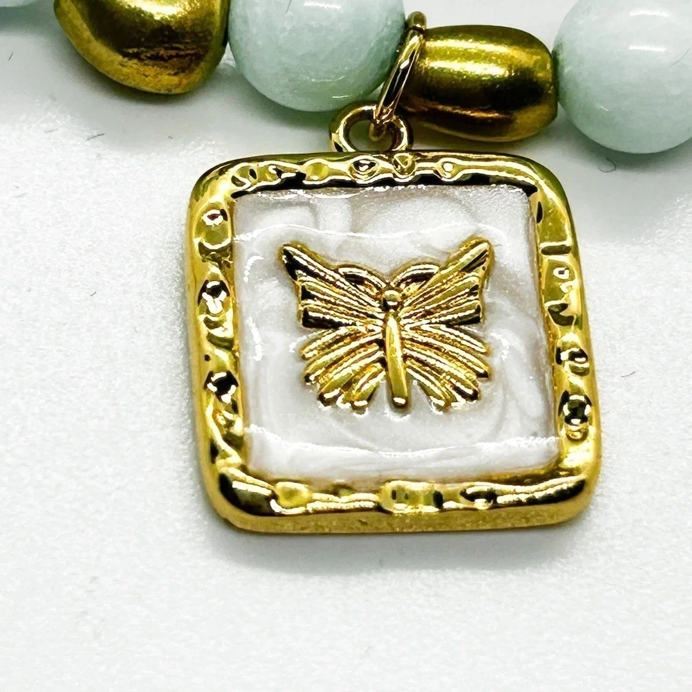 NWOT Genuine Amazonite stretch bracelet with cute butterfly charm - Picture 6 of 7